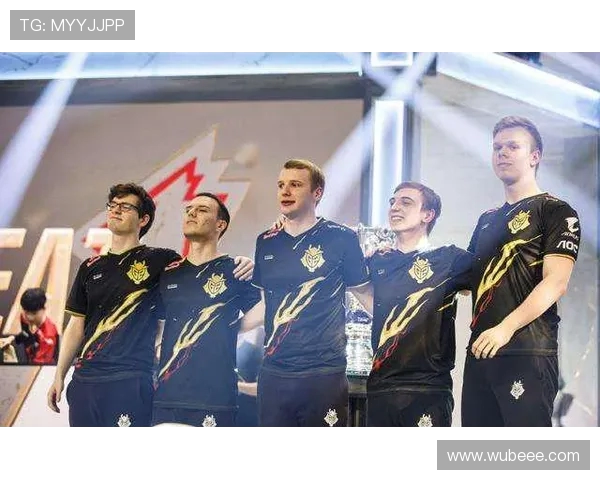 Caps中路打法解析全面剖析顶尖选手如何掌控比赛节奏带领团队走向胜利